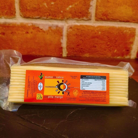 Comprar queso de cabra con piña y mango. Queso de pasta blanda