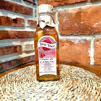 Comprar orujos artesanos. Licor orujo natural de limón. Máxima calidad al mejor precio